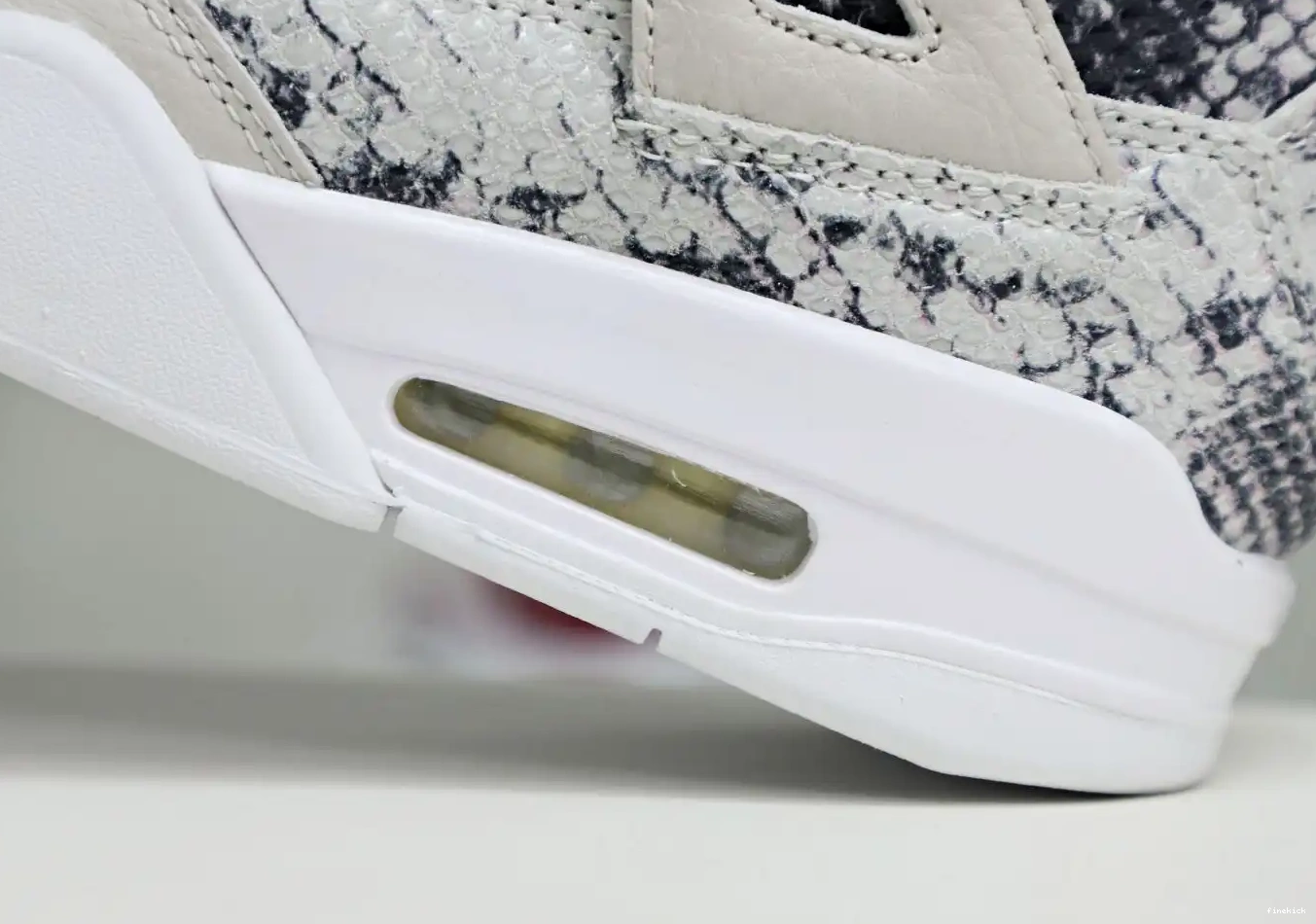 Jordan Jordan snakeskin Air retro 4 0701